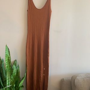SALE/CLEAN OUT: Long orange ZARA dress with front slit. Size S.